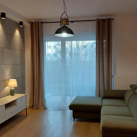 Apartment Metro Targowek Mieszkaniowy - Amsterdam *